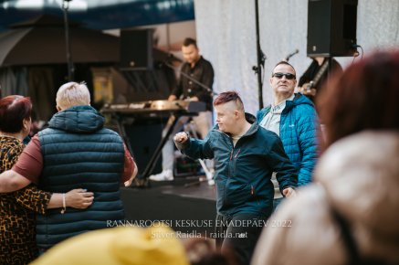 Rannarootsi_keskuse_emadepaev_2022_-_046_Silver_Raidla