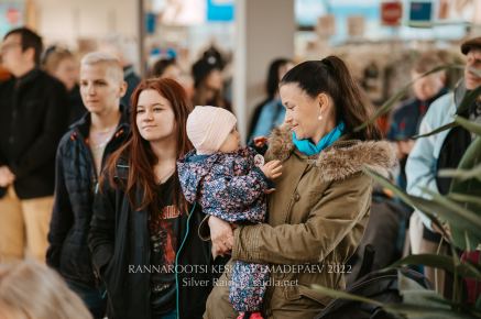 Rannarootsi_keskuse_emadepaev_2022_-_049_Silver_Raidla