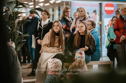 Rannarootsi_keskuse_emadepaev_2022_-_055_Silver_Raidla